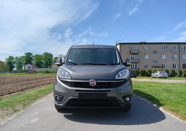 Fiat Doblo cena 46900 przebieg: 73613, rok produkcji 2018 z Gostynin małe 436